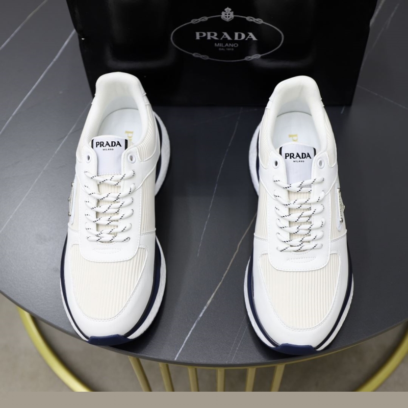Pra*a casual shoes